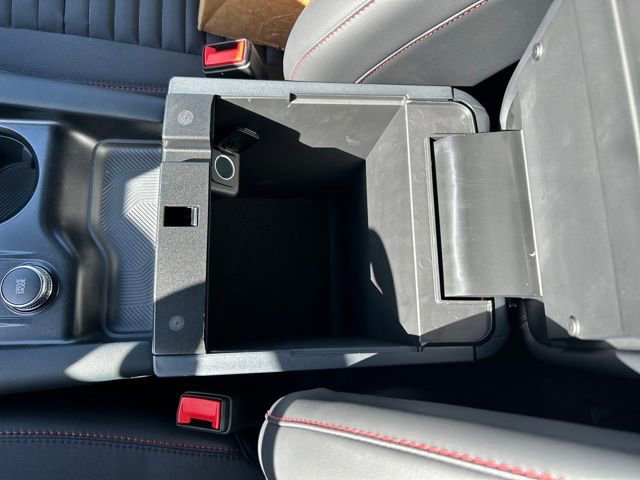 New 2026 Ford Explorer ST-Line w/ ST-Line Street Pack RWD image 25