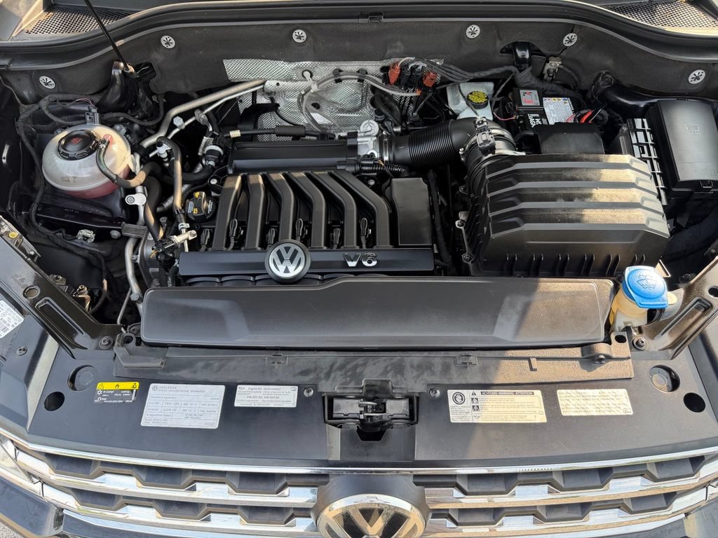 Used 2018 Volkswagen Atlas SEL AWD/4WD image 8
