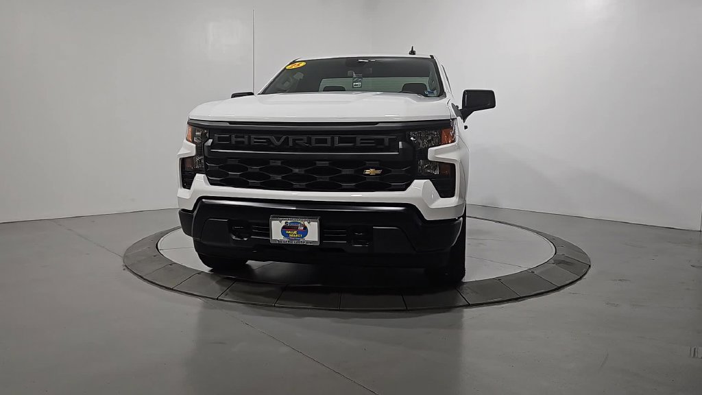 Used 2025 Chevrolet Silverado 1500 W/T w/ WT Convenience Package AWD/4WD image 9