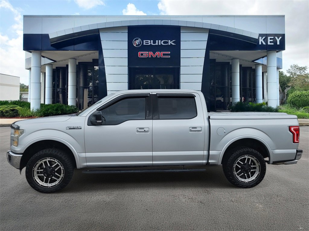 Used 2015 Ford F150 Lariat w/ Trailer Tow Package image 4