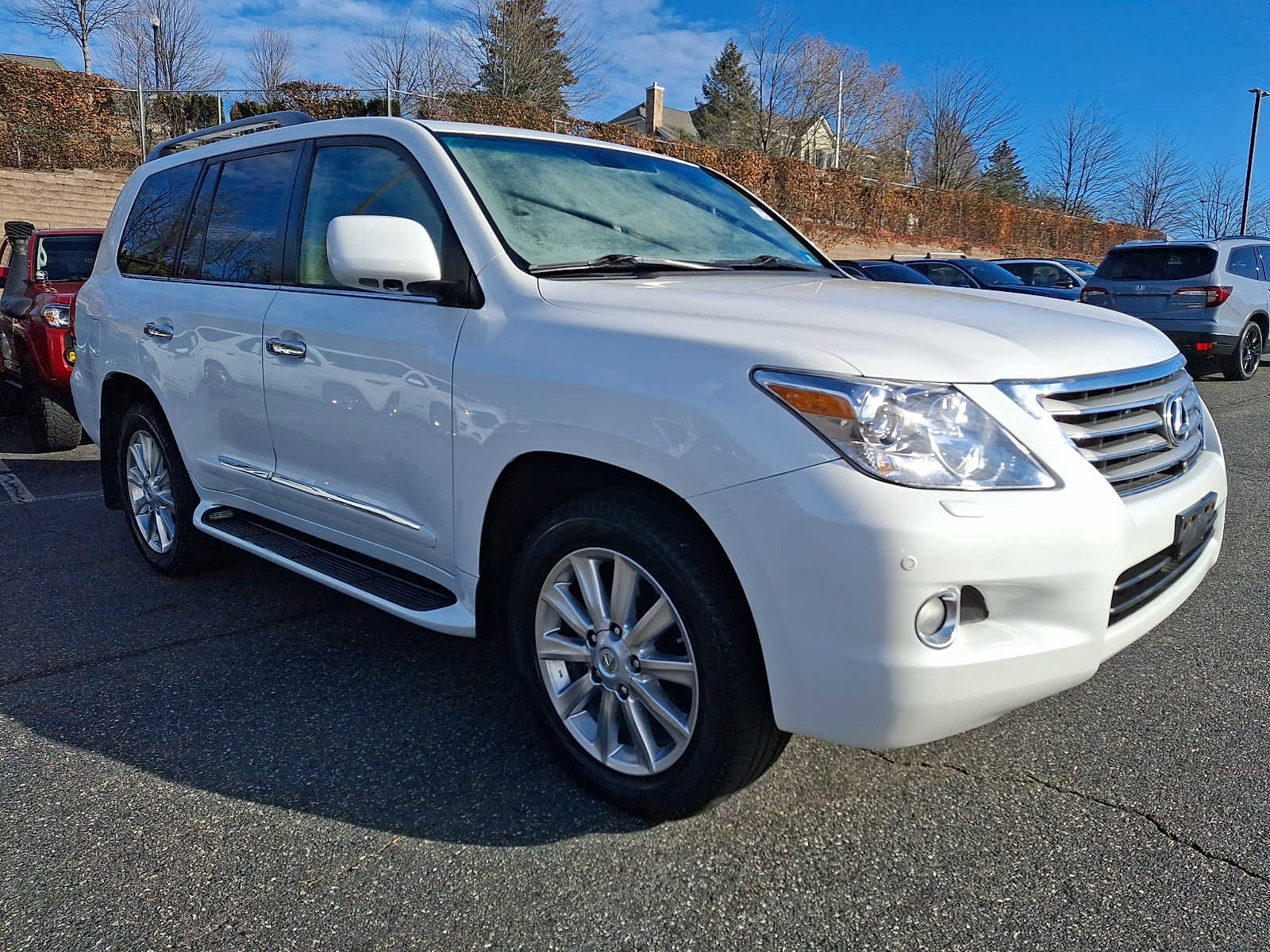 Used 2011 Lexus LX 570 4WD image 3