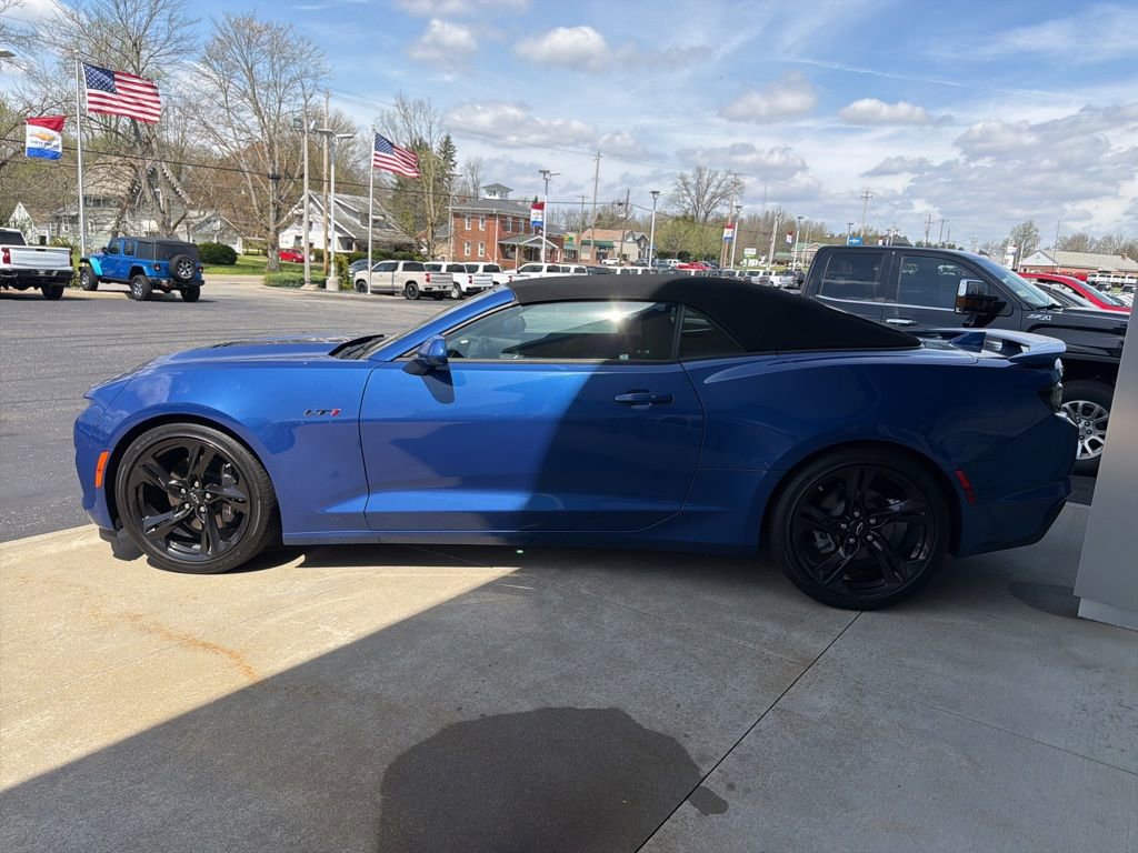 Used 2023 Chevrolet Camaro LT w/ RS Package image 32