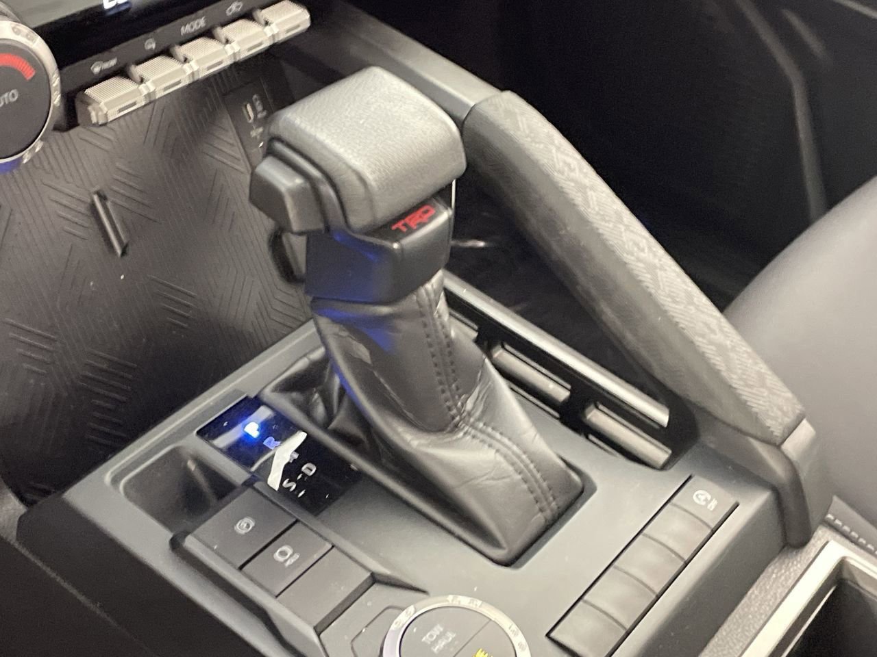 Used 2024 Toyota Tacoma TRD Sport image 15