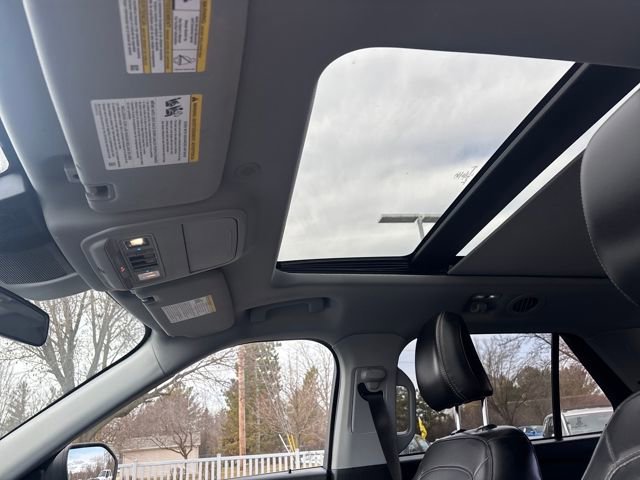 Used 2021 Ford Explorer XLT w/ Equipment Group 202A image 23