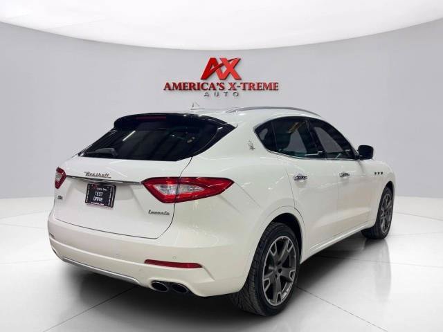 Used 2017 Maserati Levante S AWD/4WD image 8