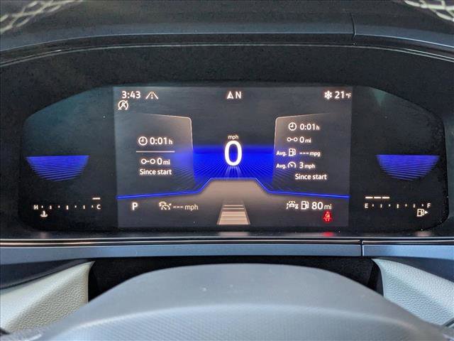 Used 2023 Volkswagen Taos SE w/ Panoramic Sunroof Package image 10