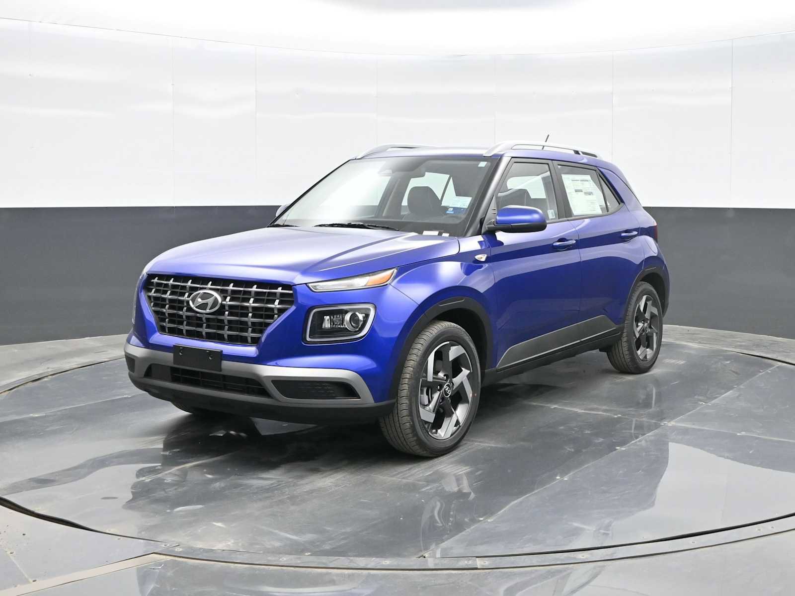 New 2025 Hyundai Venue Limited