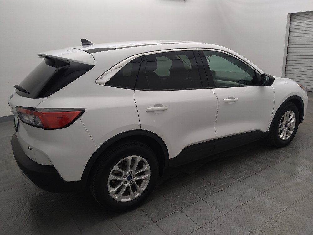 Used 2022 Ford Escape SE image 10