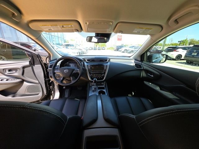 Used 2024 Nissan Murano SV w/ SV Midnight Edition Package image 25