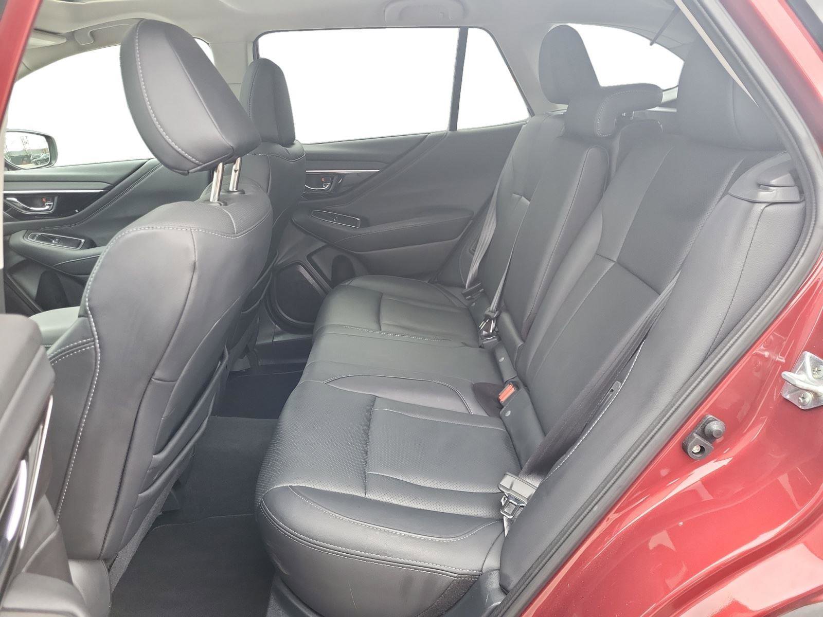 Used 2025 Subaru Outback Touring XT image 21