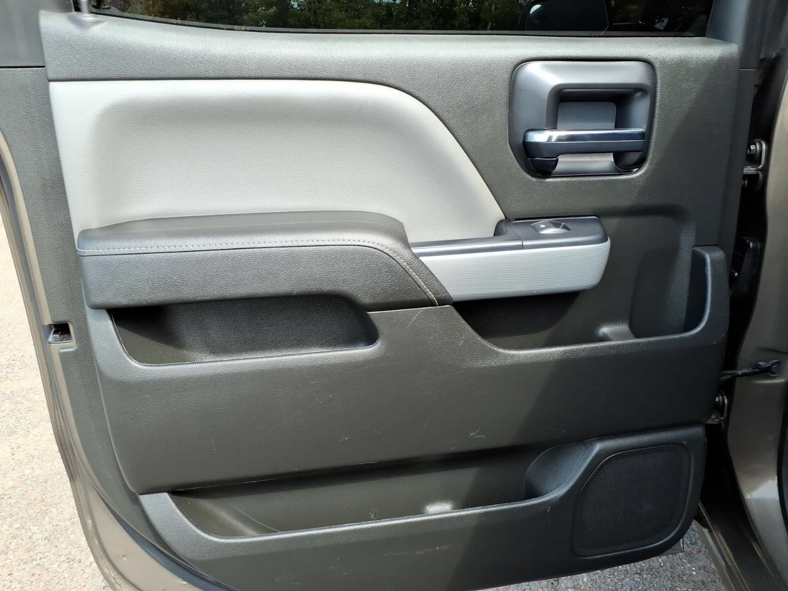 Used 2014 Chevrolet Silverado 1500 LTZ Z71 w/ LTZ Plus Package AWD/4WD image 19