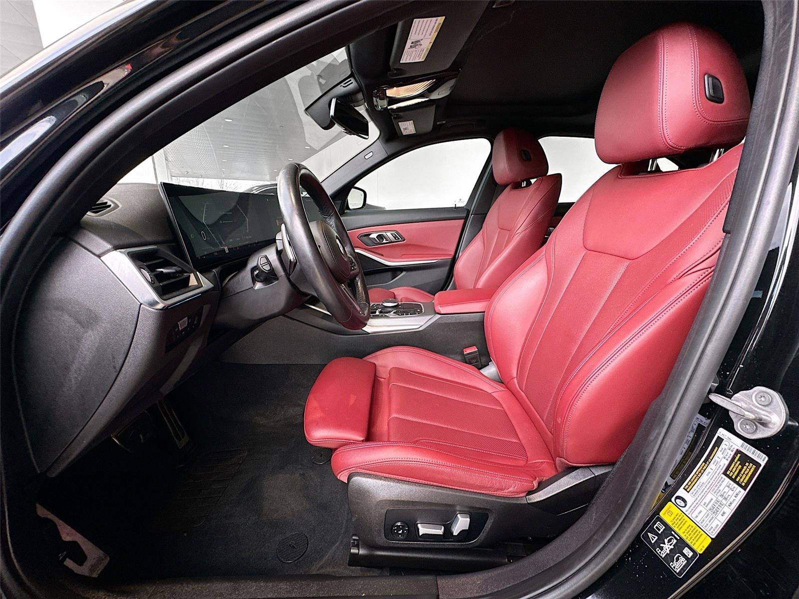 Certified 2023 BMW 330i xDrive Sedan w/ M Sport Package image 21