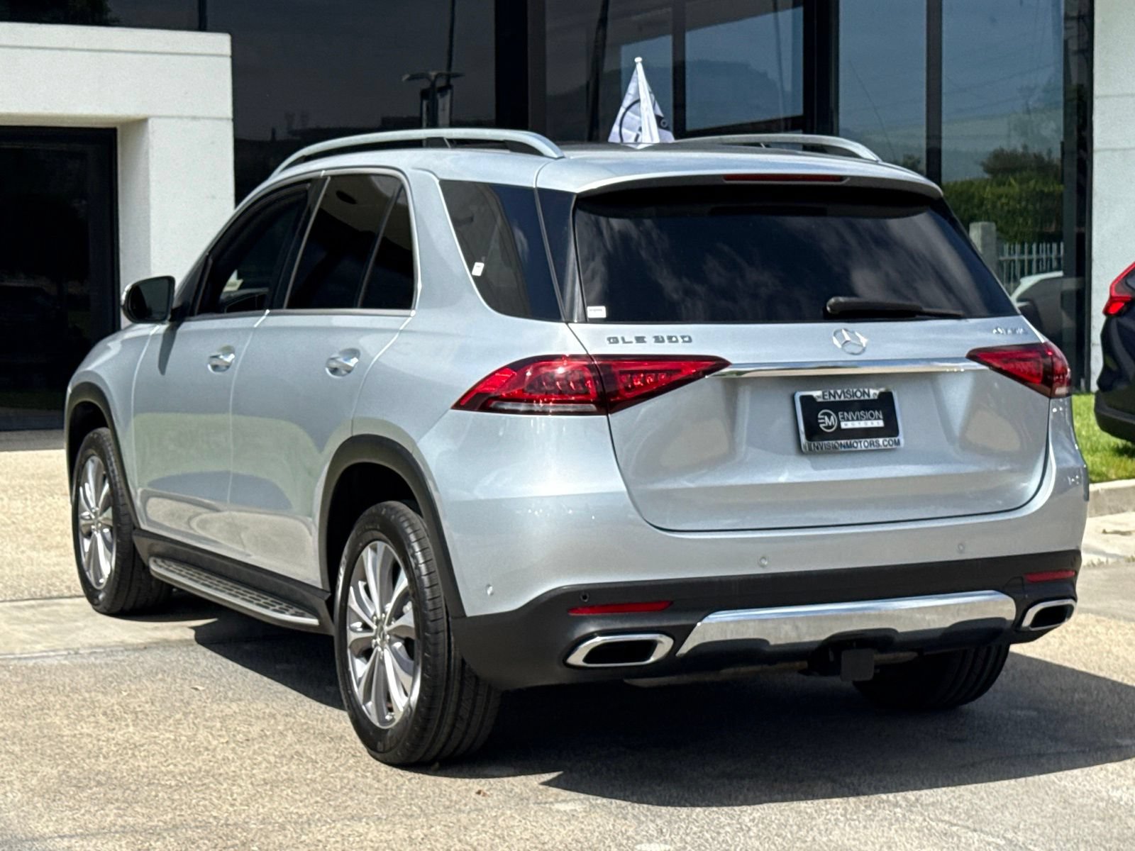 Used 2023 Mercedes-Benz GLE 350 4MATIC image 10
