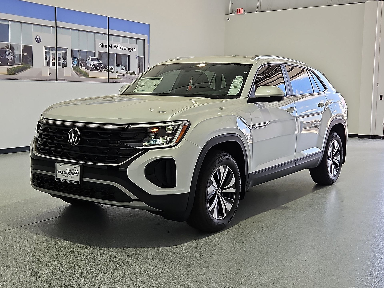 New 2026 Volkswagen Atlas Cross Sport SE FWD image 5