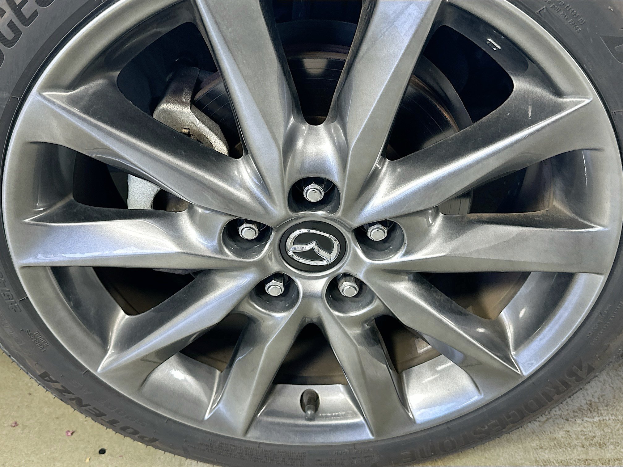 Used 2018 MAZDA MAZDA3 Grand Touring FWD image 32