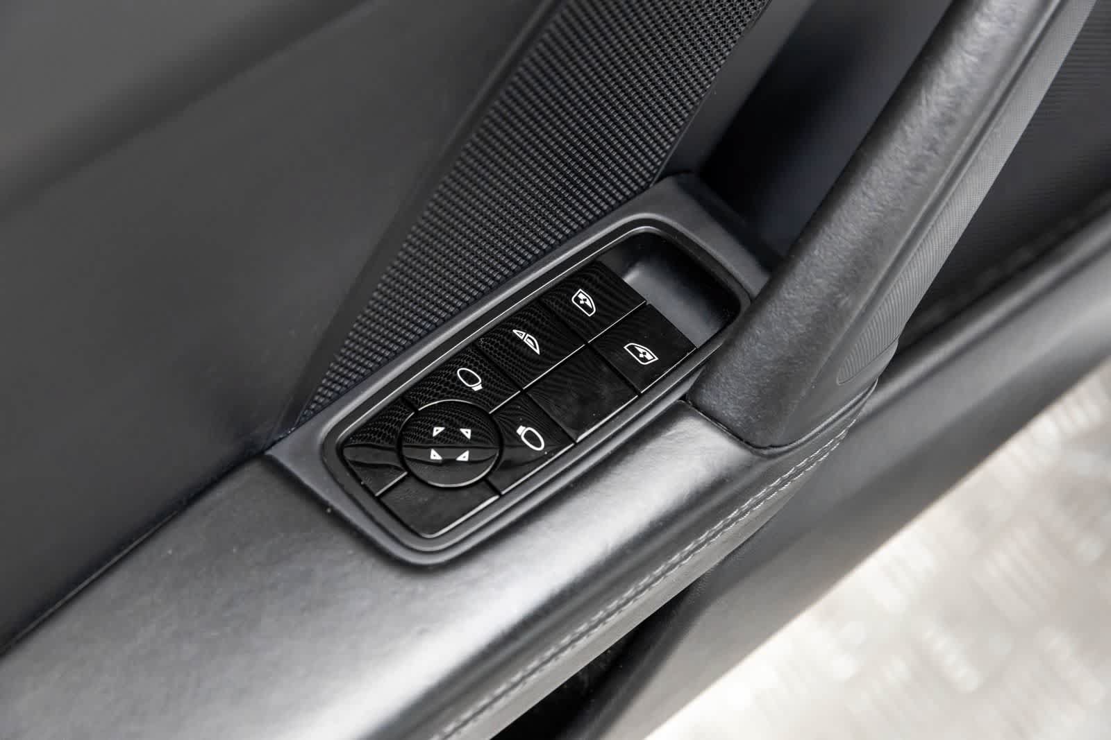 Used 2020 Porsche 911 Carrera RWD image 27