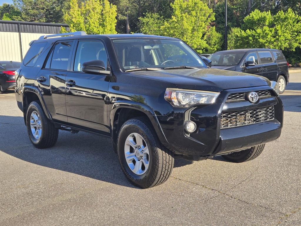 Used 2018 Toyota 4Runner SR5 image 3