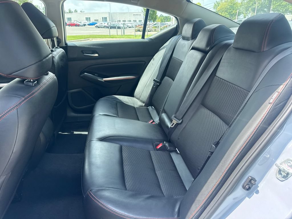 Used 2025 Nissan Altima 2.5 SR FWD image 32