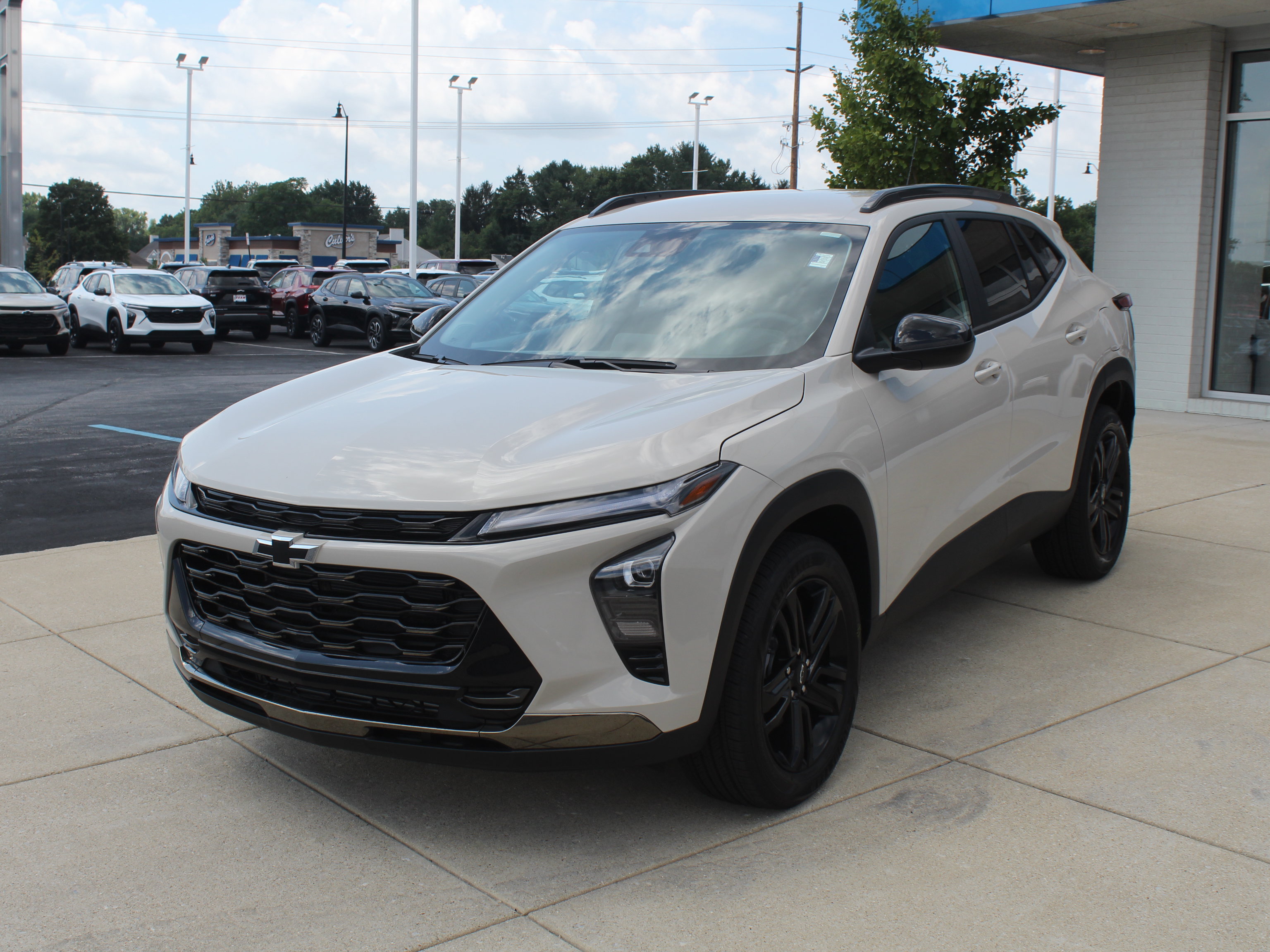 New 2026 Chevrolet Trax ACTIV w/ Driver Confidence Package FWD image 7