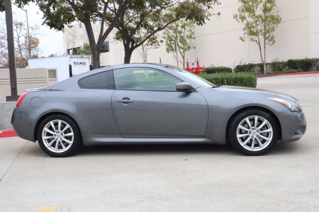 Used 2014 INFINITI Q60 Journey w/ Premium Package image 3