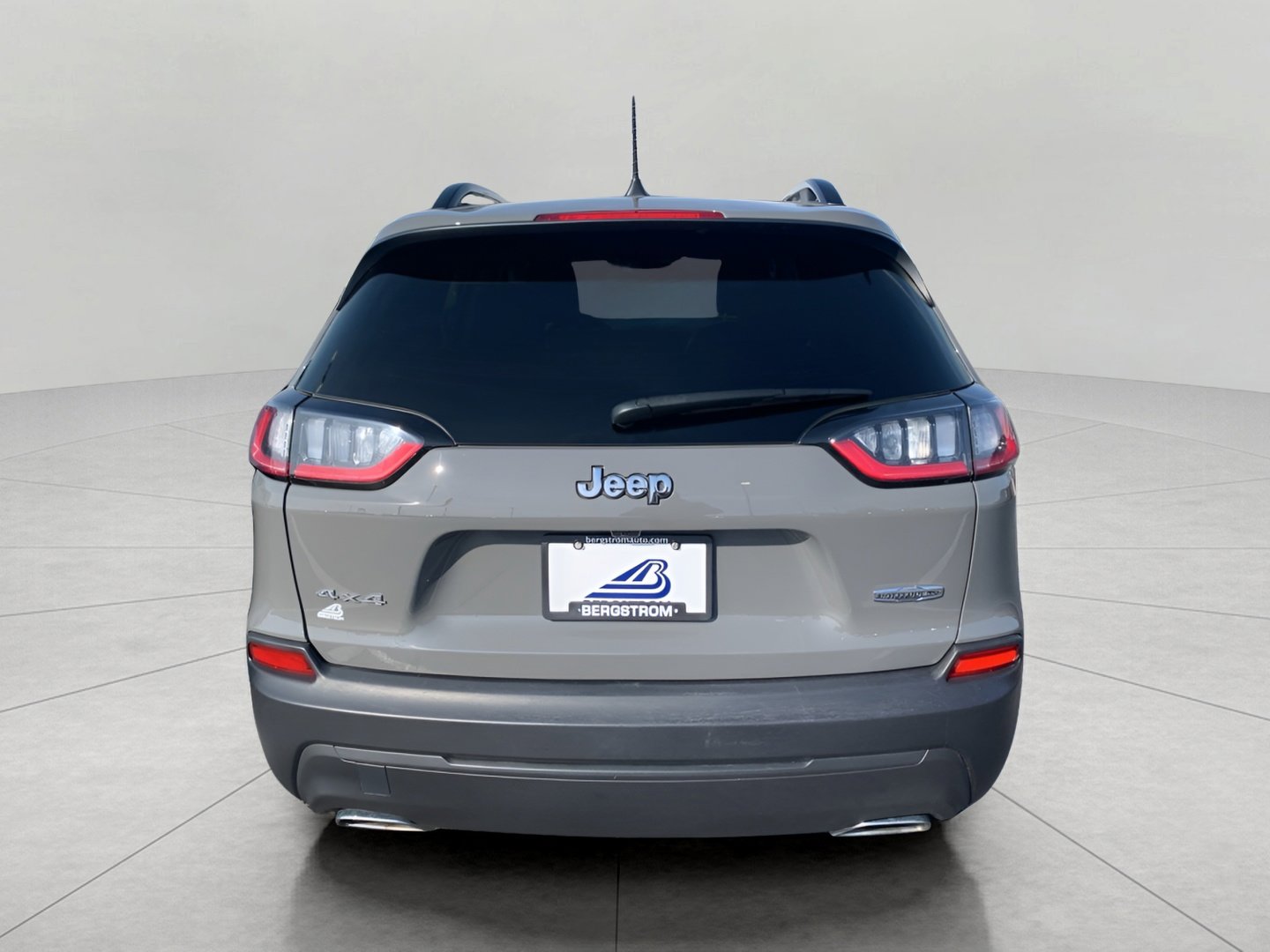 Used 2022 Jeep Cherokee Latitude Lux AWD/4WD image 23