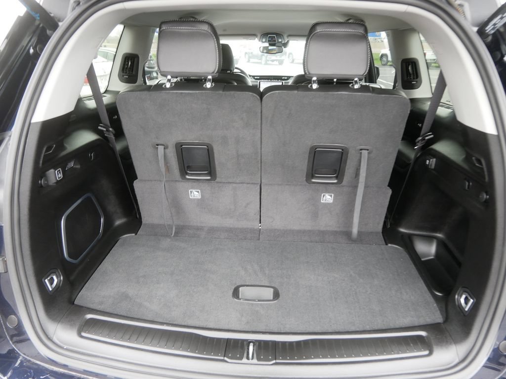 Used 2024 Jeep Grand Cherokee L Limited AWD/4WD image 13