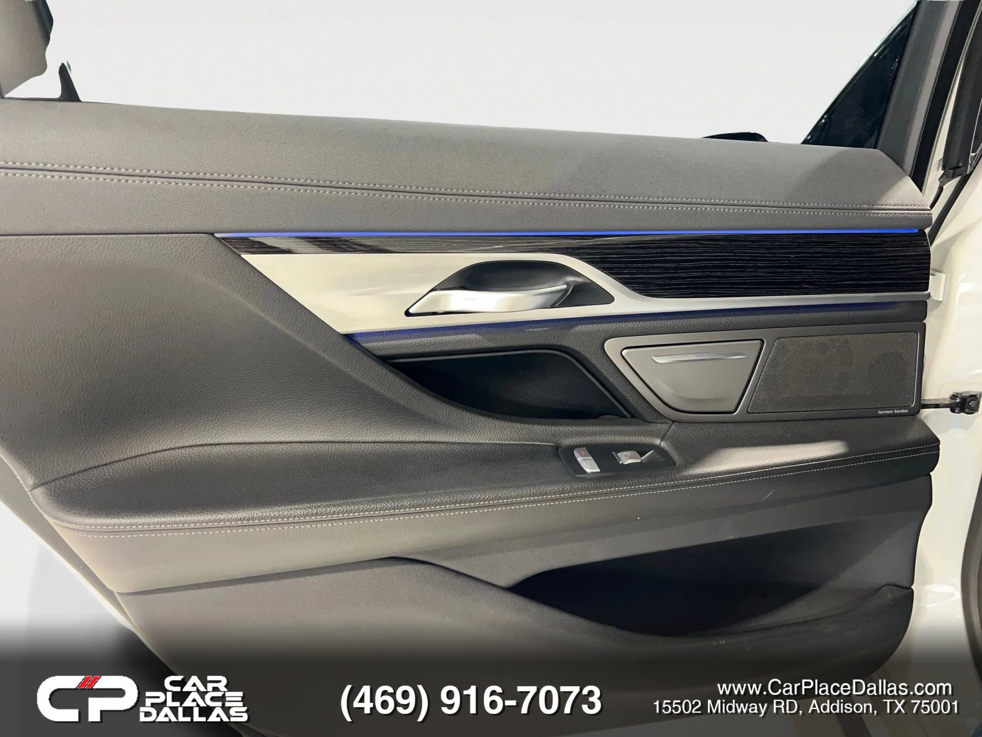 Used 2019 BMW 740i w/ M Sport Package image 20