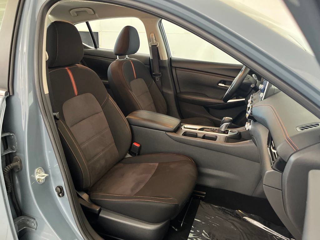 Used 2025 Nissan Sentra SR FWD image 20