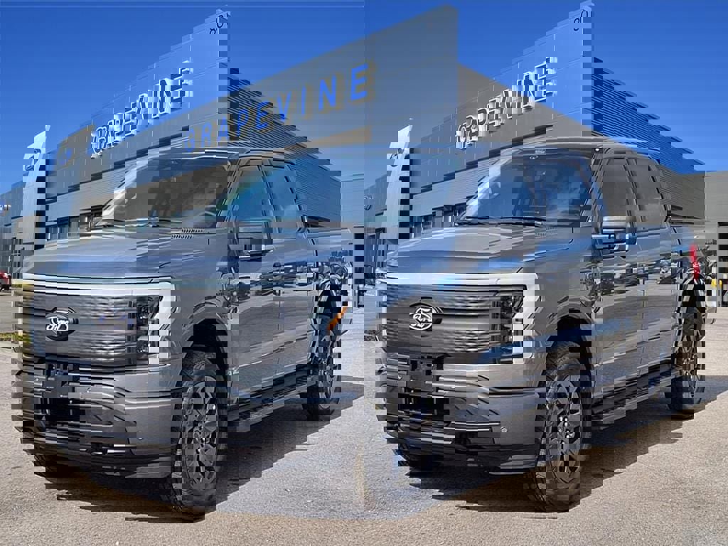 New 2025 Ford F150 Lightning Flash image 8