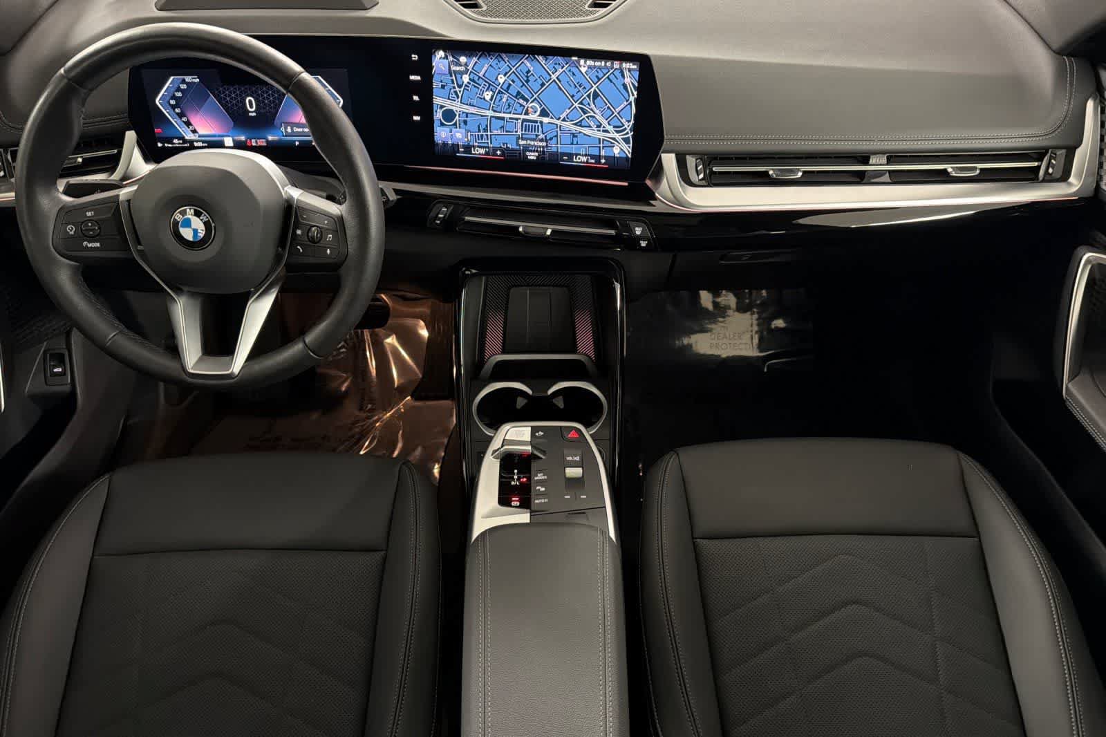 Used 2023 BMW X1 xDrive28i w/ Premium Package AWD/4WD image 3