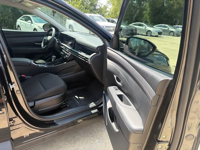 Used 2026 Hyundai Tucson SEL FWD image 23