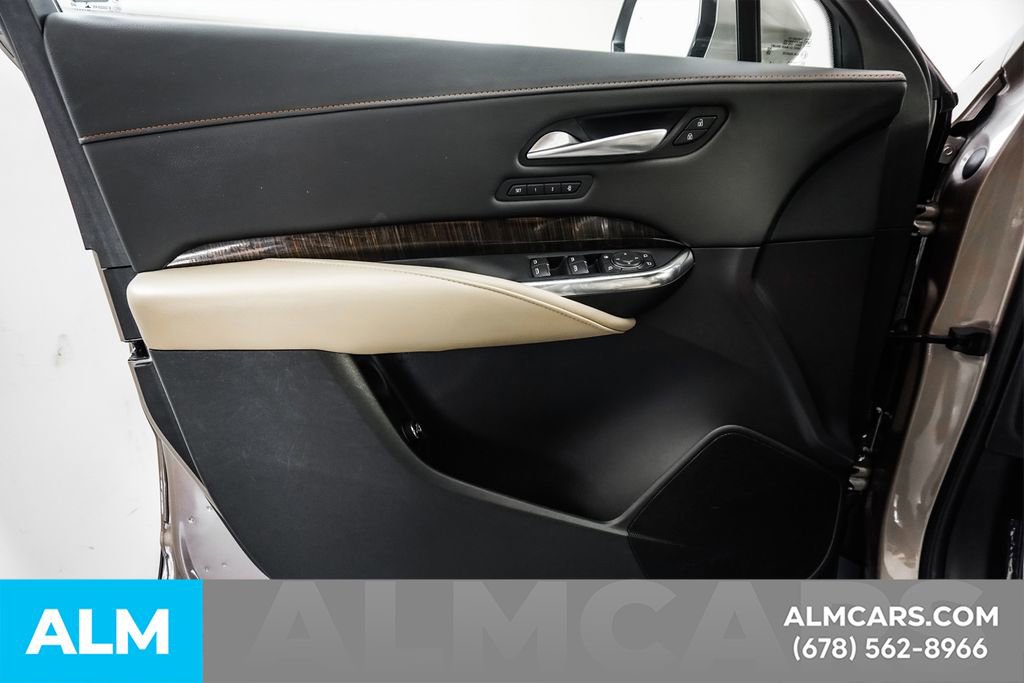 Used 2025 Cadillac XT4 Premium Luxury FWD image 50
