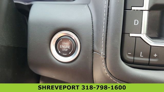 Certified 2024 GMC Yukon XL Denali Ultimate AWD/4WD image 34