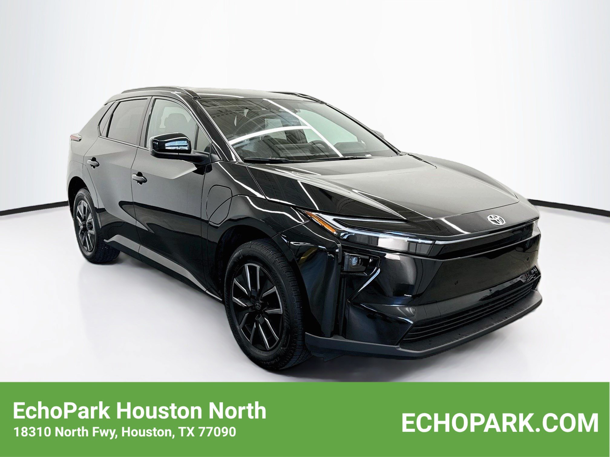Used 2026 Toyota bZ FWD image 1