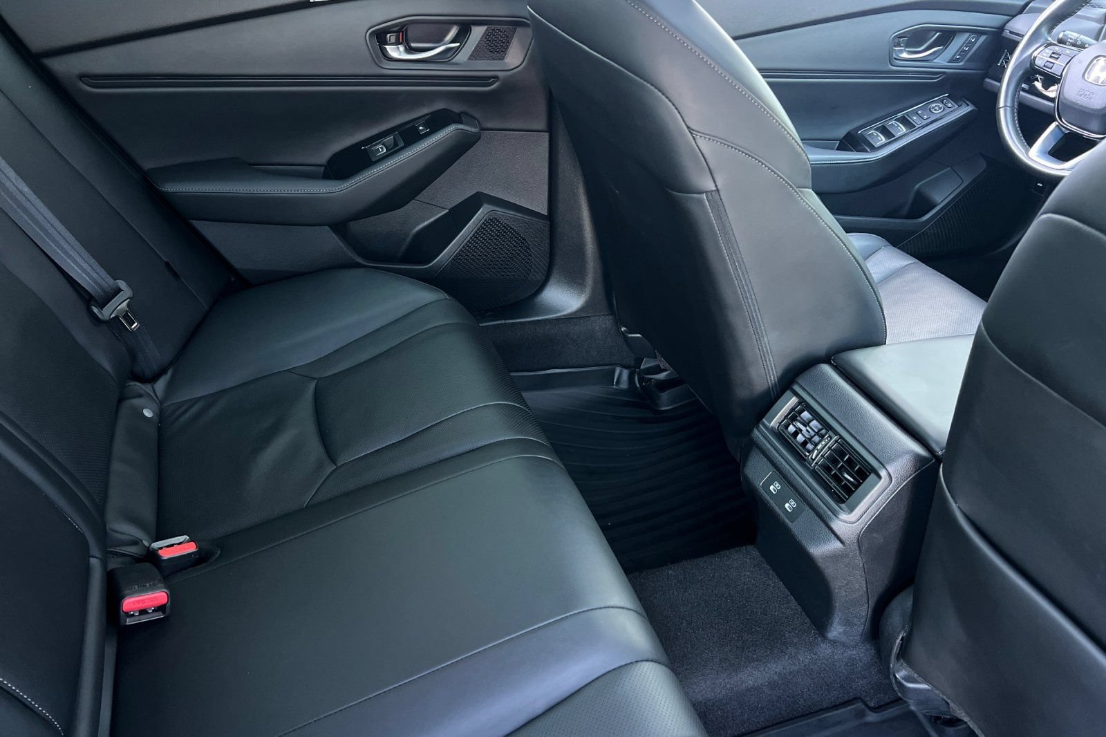 Used 2023 Honda Accord Touring image 23