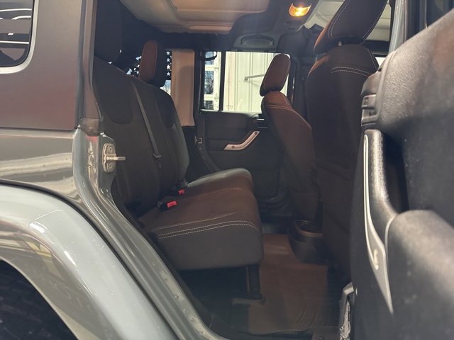 Used 2014 Jeep Wrangler Unlimited Sahara w/ Max Tow Package image 23