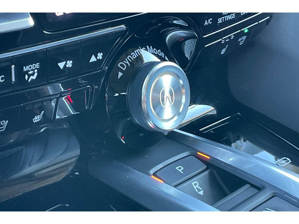 Certified 2025 Acura MDX SH-AWD w/ Technology Package image 31