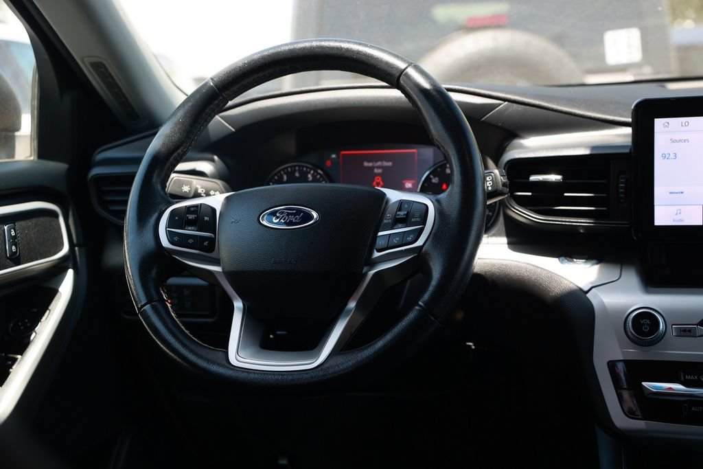 Used 2022 Ford Explorer XLT RWD image 25