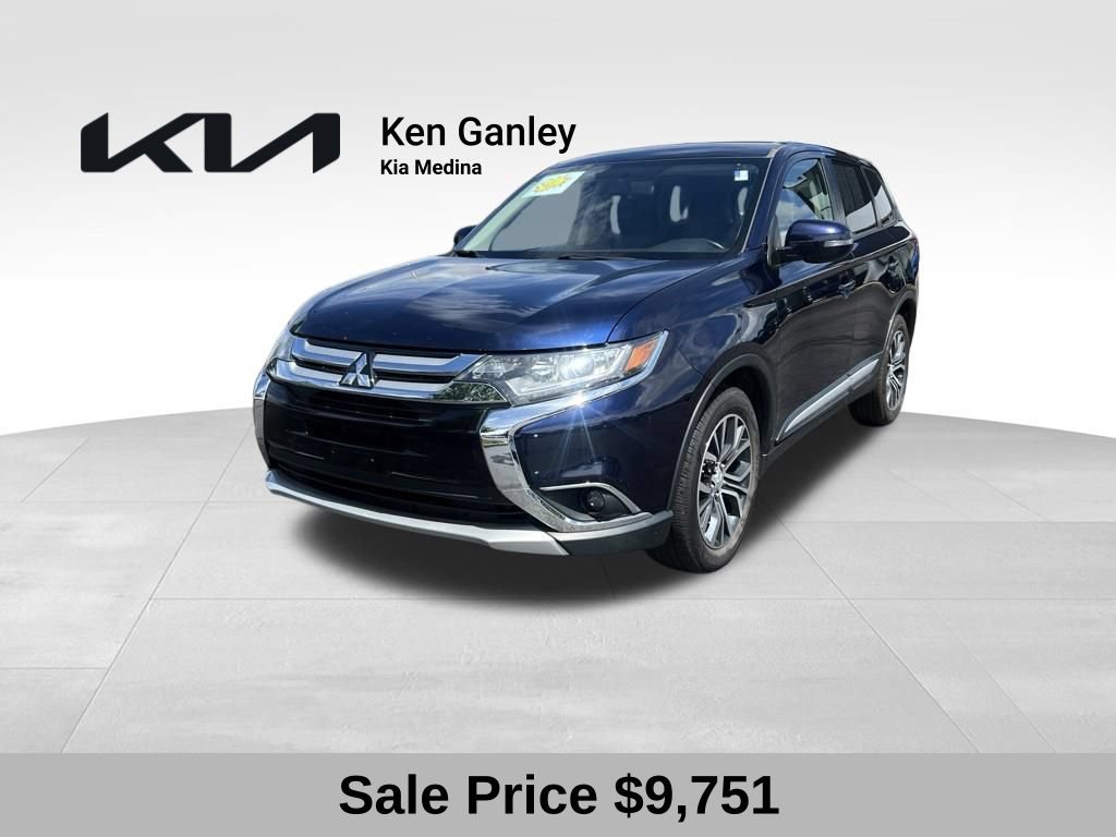 Used 2016 Mitsubishi Outlander SE