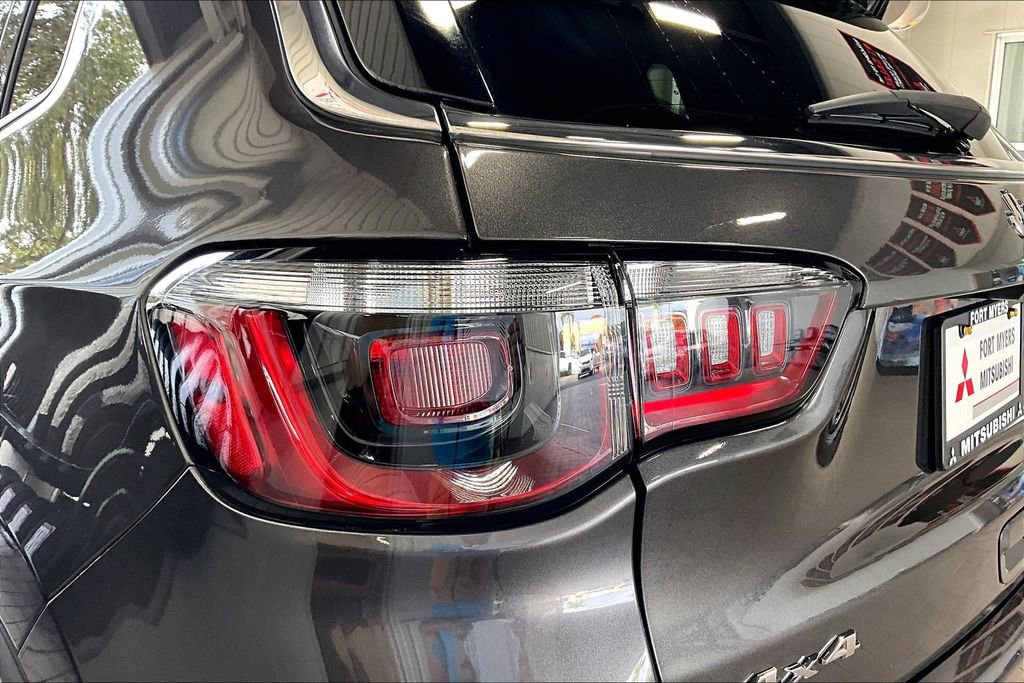 Used 2024 Jeep Compass Latitude image 18