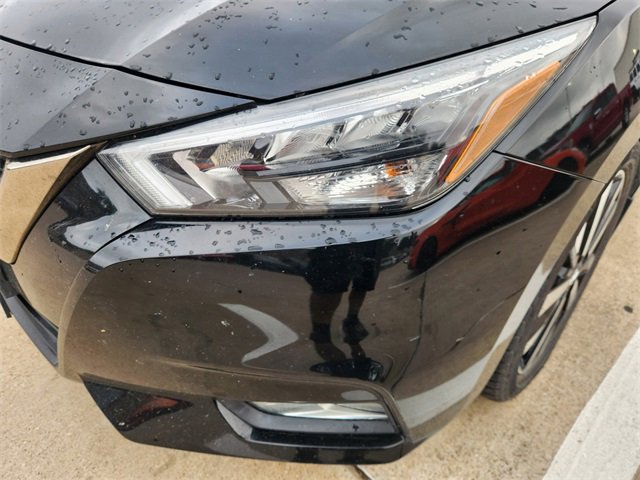 Used 2021 Nissan Versa SR w/ Convenience Package FWD image 6