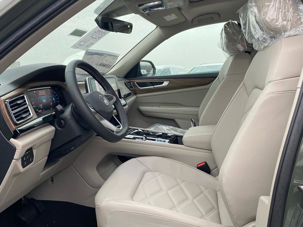 New 2026 Volkswagen Atlas SE image 8