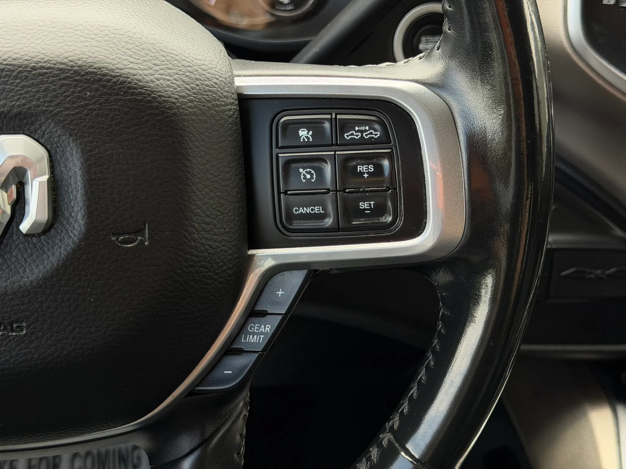 Used 2020 RAM 2500 Laramie AWD/4WD image 46
