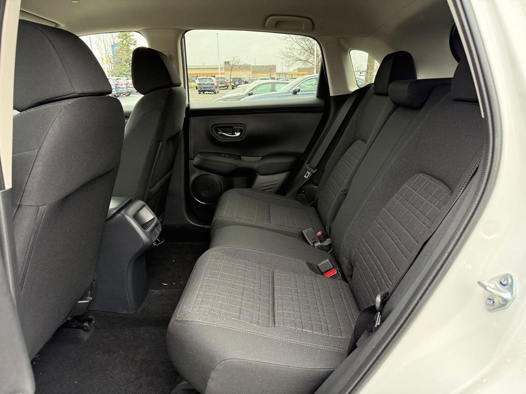 New 2026 Honda HR-V LX image 4