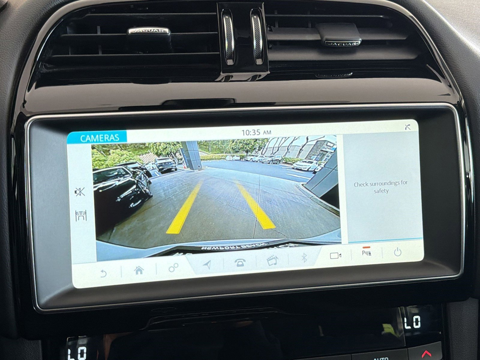 Used 2020 Jaguar F-PACE Premium AWD/4WD image 26