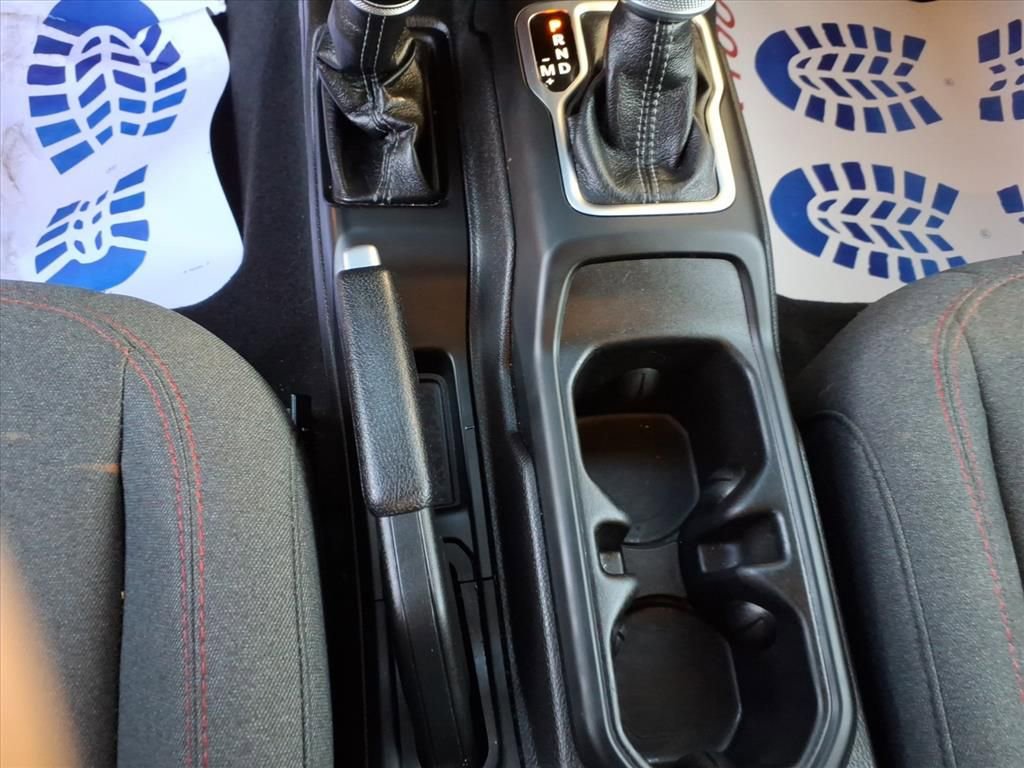 Used 2024 Jeep Wrangler Unlimited Rubicon image 14