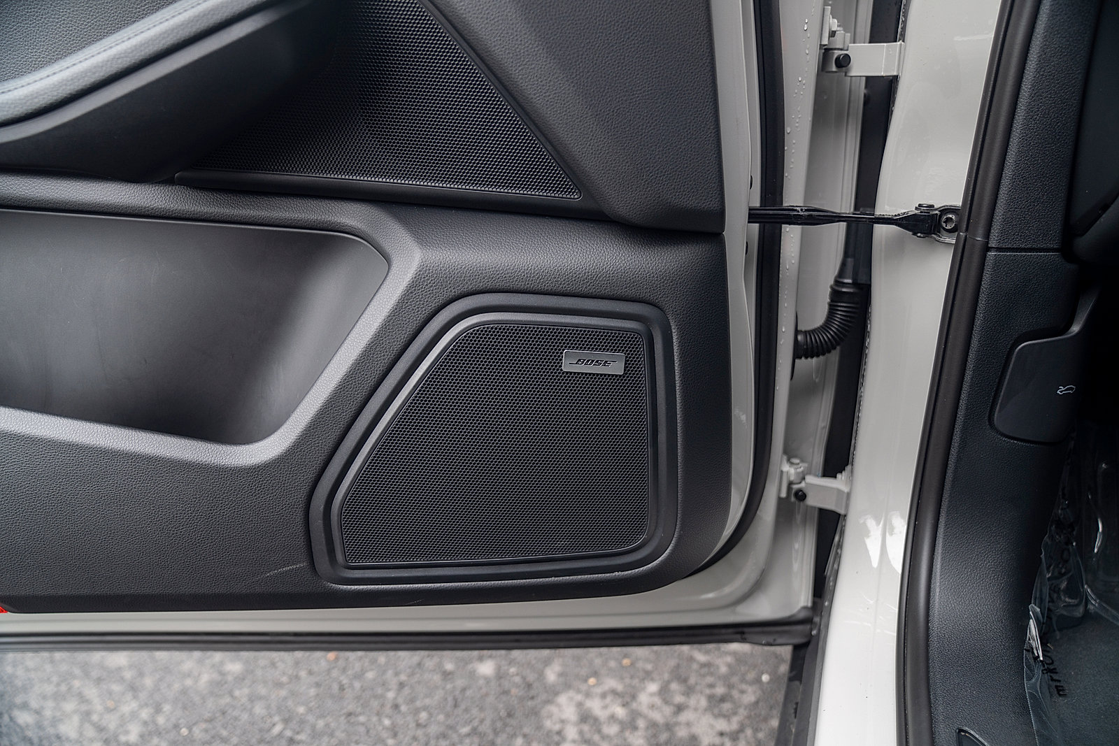 Certified 2026 Porsche Macan AWD/4WD image 19