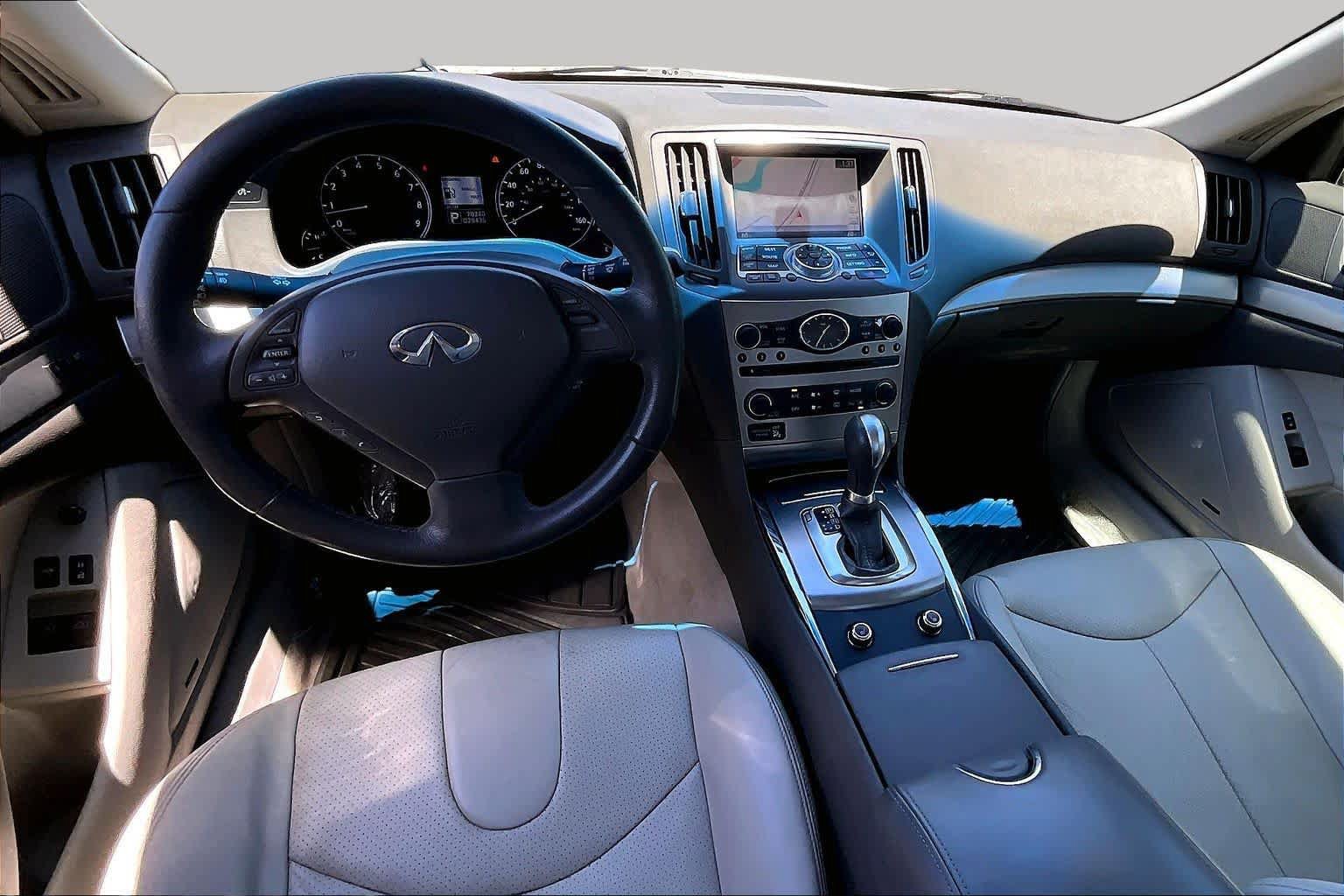 Used 2012 INFINITI G37 Journey w/ Premium Pkg RWD image 15