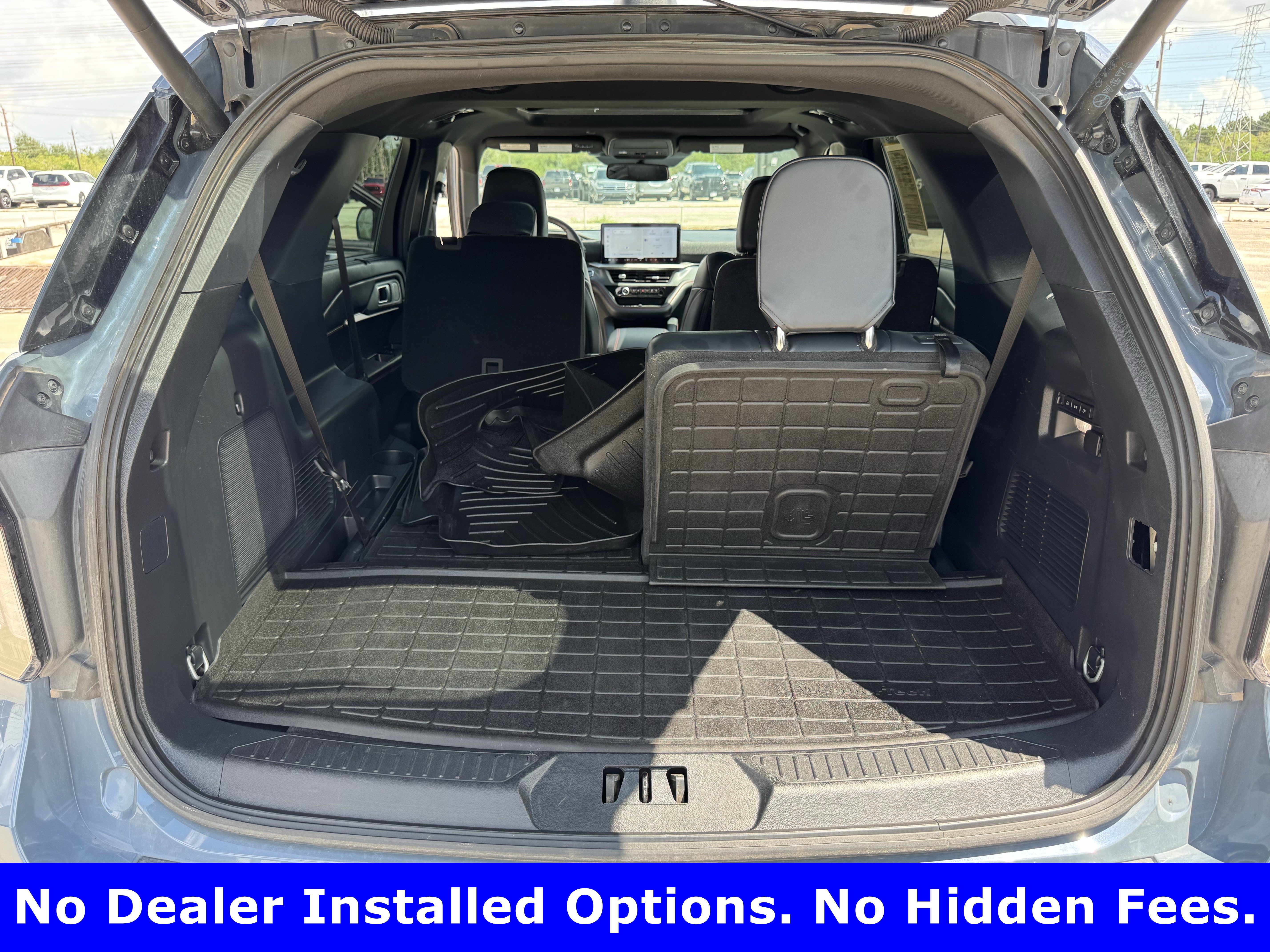 Used 2025 Ford Explorer ST AWD/4WD image 26