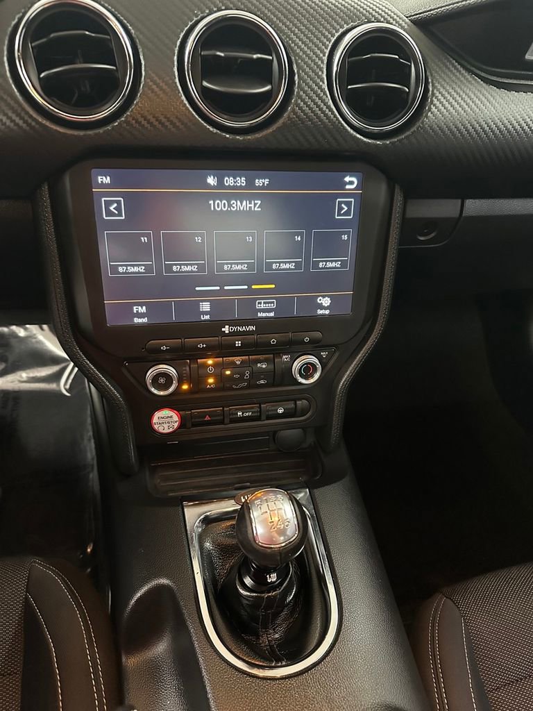 Used 2015 Ford Mustang Coupe RWD image 19